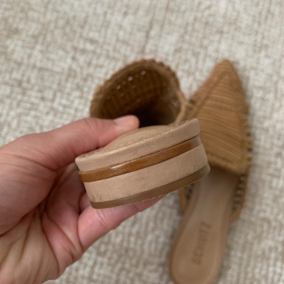 Schutz Woven Mules Size 5 - Picture 4 of 5